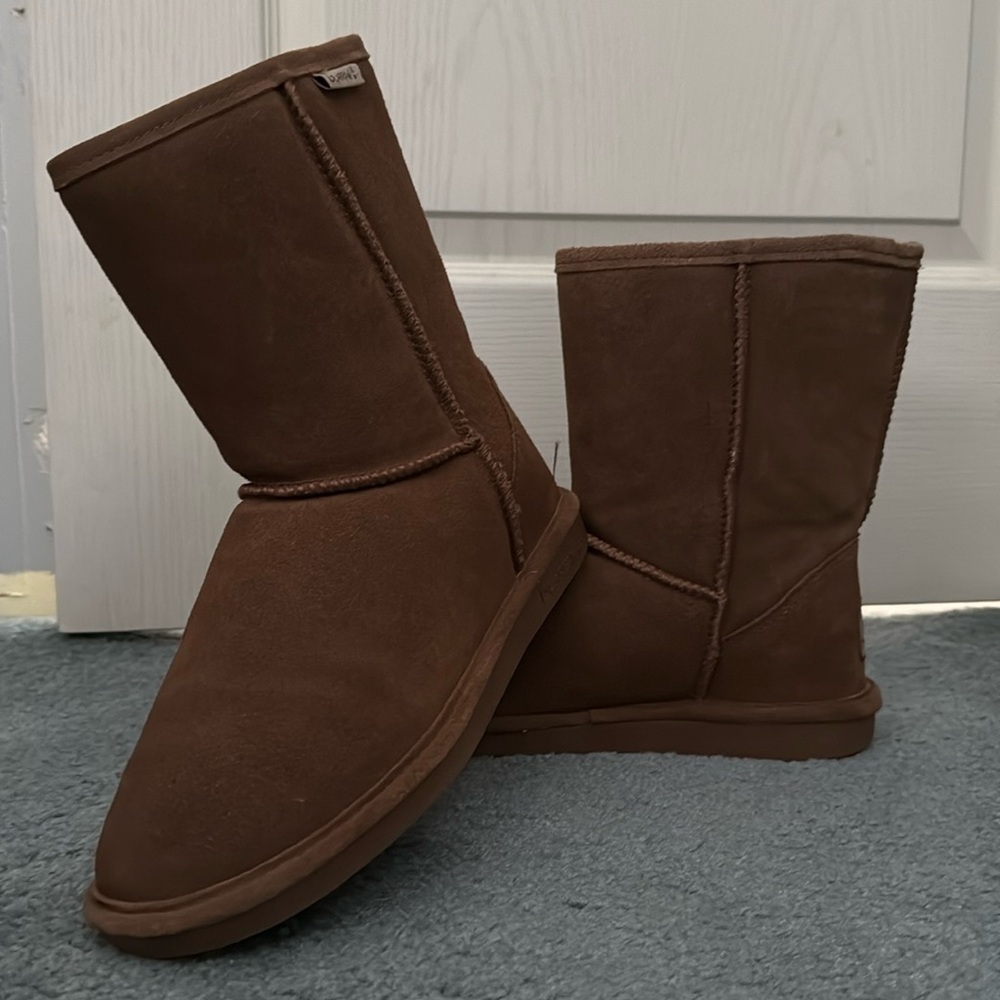 Bear paw women’s boots, excellent condition